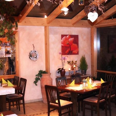 Inn Landgasthof "Zur Gemuetlichkeit" Mombris 외부 사진