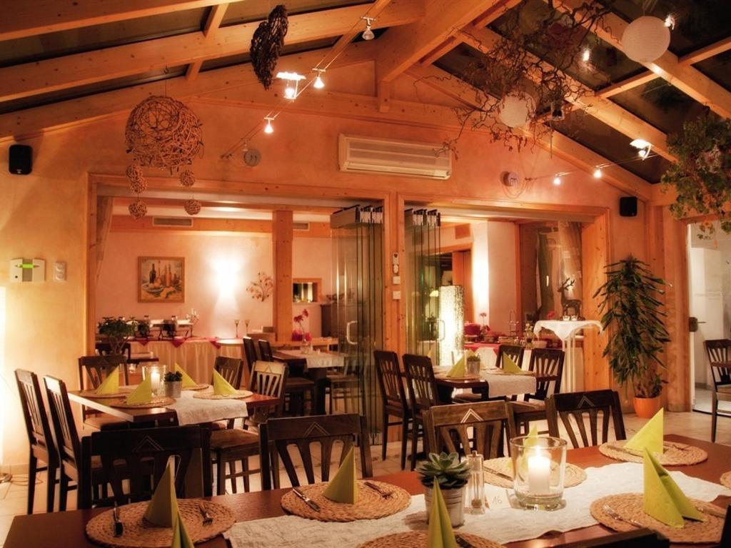 Inn Landgasthof "Zur Gemuetlichkeit" Mombris 외부 사진